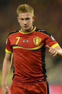 效力于英超 效力于英超