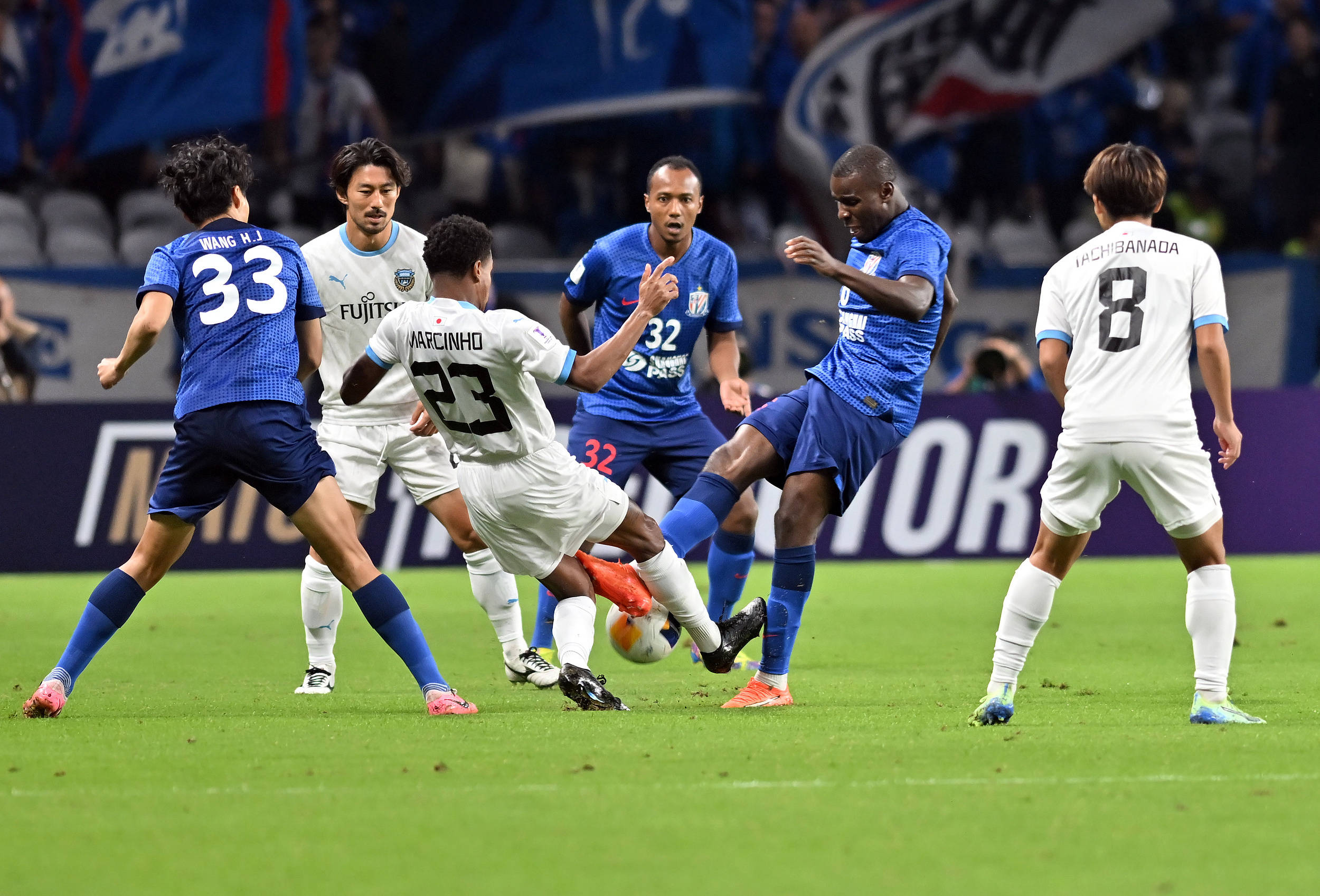 有助于拉出 有助于拉出